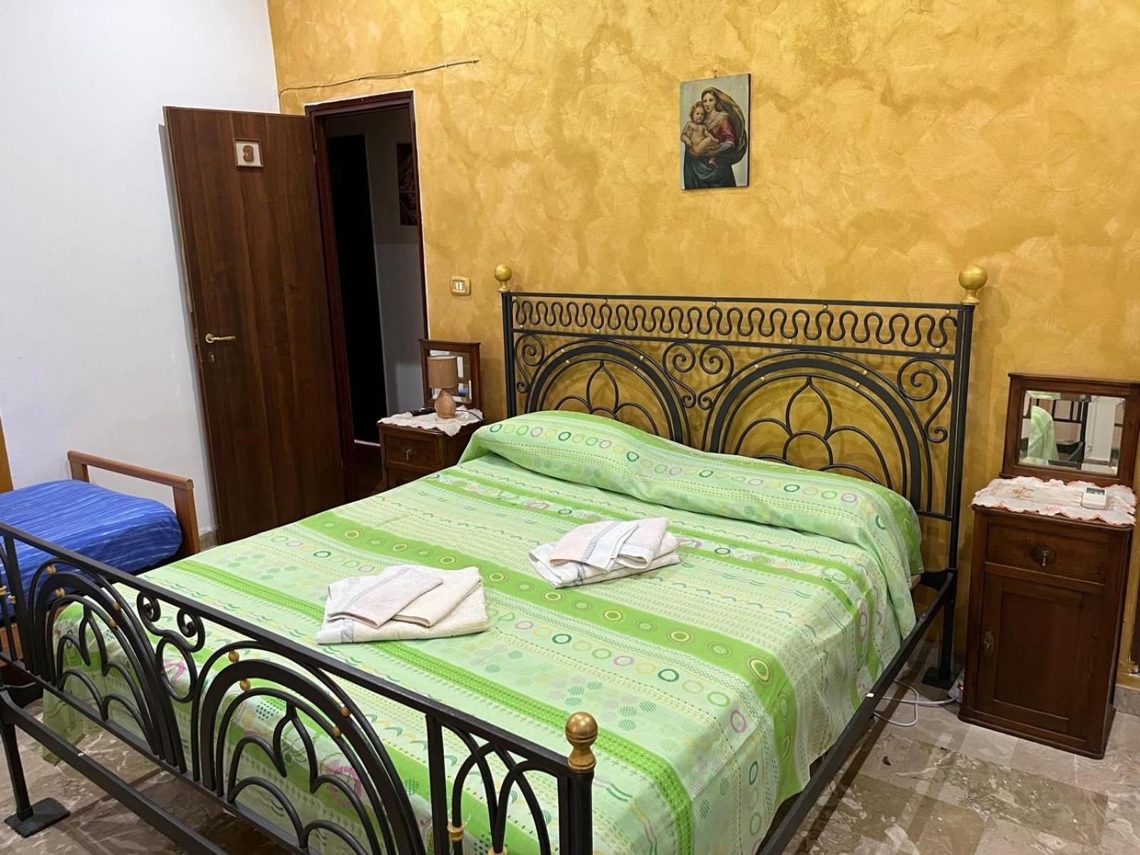 Bed & Breakfast Casa Galeano Bed & Breakfast Pizzo  Exterior photo